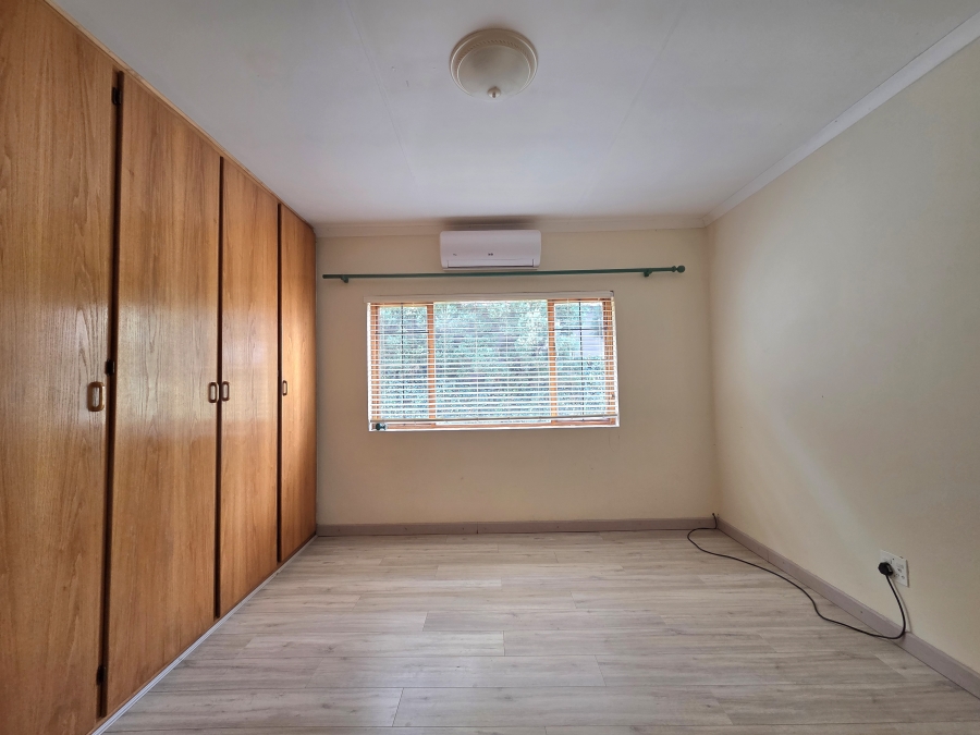 To Let 3 Bedroom Property for Rent in Wilkoppies North West